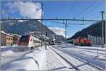 Wie sich die Zeiten ändern: vor ein paar Jahren hätte ich wohl die Nase gerümpft und den in Airolo durchfahrenden ICN nicht fotografiert, heute freue ich mich, dass ich zwischen all den  Giruno  Zügen einen ICN fotografieren kann: Der SBB RABDe 500 006  Johanna Spyri  passiert als IC 2 10865 auf dem Weg von Zürich HB nach Lugano den Höhepunkt seiner Fahrt in Airolo und wird nun durch die Leventina seinem Ziel entgegen fahren. 

21. Januar 2025