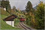 Der Blonay-Chamby Bernina Bahn ABe 4/4 I N° 35 erreicht auf seiner Fahrt nach Blonay die Haltestelle Chantemerle.