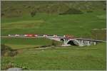 Ein Glacier Express zwischen Realp und Hospental.