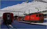 Die MGB Ge 4/4 81  Wallis  in Andermatt.