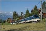 Der MOB ABe 4/4 9302 (Alpina) ist mit dem Regionalzug R 30 2207 von Zweisimmen nach Montreux bei Les Avants unterwegs.

28. Juni 2024