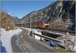 Ein SOB RABe 527  Traverso  ist kurz nach Göschenen als IR 26 2334  Treno Gottardo  auf dem Weg von Locarno nach Basel SBB. 

21. Jan. 2025
