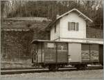 Auch bei Schmalspurbahnen sorgte der (meist bescheidene)  Gterverkehr fr willkommen Zusatzeinnahmen  - heute jedoch stehen die Gterwagen nur noch  dekorativ  an den Bahnhfen, wie hier der CEV Gk