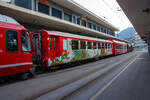 Der 4-achsige RhB Einheitswagen I (EW I) - B 2317  Bärenland Arosa , ein 2.