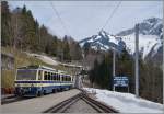 Der Schülerzug 3389 verlässt Caux mit Ziel Haut de Caux.