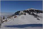 Der RB BDeh 2/4 2 schieb den Kkm 68 Richtung Rigi Kulm und erreicht in Kürze Rigi Staffel.