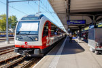   Direkt nach unserer Ankunft von Basel in Interlaken Ost heit es Umsteigen in den zb IR nach Luzern, welcher uns nach Brienz bringt....