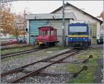 Vor dem CEV Dépôt in Vevey stehen der CEV Te 2/2 82 und die MOB Gem 2/2 2502.