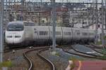 Hochgeschwindigkeitszug der AVE „renfe“ verlsst den Bahnhof von Lyon Part-Dieu.