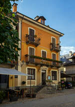 Unser Hotel (für 2 Nächte) in Domodossola das Hotel Locanda Piemonte da Sciolla, hier am 07.09.2021.

Übrigens hat es auch ein kleines aber sehr gutes Restaurant (Ristorante Sciolla). Wenn man viel Hunger mitbringt, kann man das 5-Gänge Menü empfehlen. 
