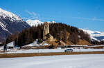 Die Reformierte Kirche San Gian (rätoromanisch Sankt Johannes) auf einem Hügel östlich von Celerina (Engadin) am 20 Februar 2017, Sie ist ein evangelisch-reformiertes Gotteshaus, das