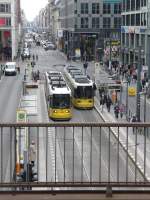 Treffen sich zwei GT6N an der Friedrichstrae ...