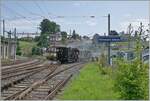 In Sumiswald findet der traditionelle Gotthelf-Märit statt und für diesen Markt fährt die 'Emmentalbahn' auf der Strecke Sumiswald Grünen - Wasen i.E. einige Dampfzüge. 
Das Bild zeigt die E 3/3 853 des Vereins Dampf Bahn Be ...