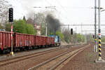 742 109 von CD Cargo verlsst mit einen Lumpensammler den Bahnhof Sokolov am 9.4.24