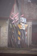 Ausgediente  Schilder f�r den Bahnverkehr  in Rumburk 19.01.2014 13:57 Uhr