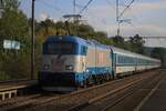 CD 380 008 durcheilt am 27 September 2025 Bystrice u Benesova mit ein IC nach Ceske Budejovice. CD 380 008 durcheilt am 27 September 2025 Bystrice u Benesova mit ein IC nach Ceske Budejovice.
