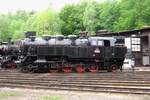 CSD 433 049 steht am 13 Mai 2012 ins Eisenbahnmuseum in Luzna u Rakovnika.