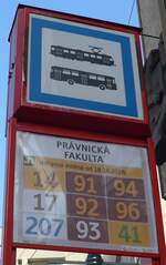 (198'893) - DPP-Haltestellenschild - Praha, Prvnick Fakulta - am 20.