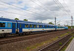 Speisewagen ČD - Česk drhy (Tschechische Bahnen), CZ- ČD 73 54 88 - 91 005-1 der Gattung WRmz 815 am 14.05.2022 im Zugverband bei einer Durchfahrt im Bahnhof Bchen in Richtung Osten.