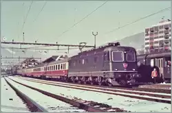 Re 6/6 11646 mit dem EC Mont-Blanc Gen�ve - Hamburg bei der Durchfahrt in Moutier.