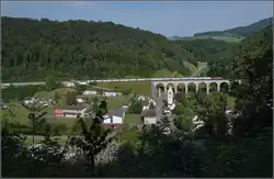 Umleiterverkehr auf dem Läufelfingerli.