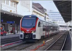 Der SBB Flirt3 RABe 523 109 ist auf Testfahrt in Lausanne.