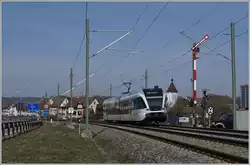 Den Vorteil der Elektrifizierung im Klettgau nutzen zur Zeit nur die halbstündlich verkehrenden S-Bahn Züge Schaffhausen - Erzingen (Baden) - Schaffhausen.