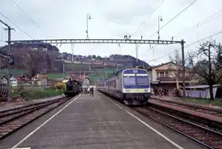 BLS NPZ im Originalanstrich: GBS 729 in Kehrsatz am 23.April 1995.