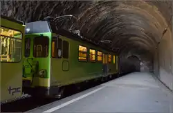 Das Gegenstück zu Stefans Bild aus dem Tunnel raus.