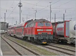 Die DB 218 429-9 verl�sst mit ihrem RE 3 3057 von Basel Bad.
