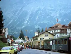 Durchlaufende Wagen Luzern - Br�nig - Grindelwald: In diesem Direktkurs waren grunds�tzlich AB-Wagen eingeteilt.