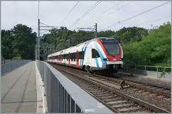   Der SBB RABe 522 229 erreicht RL7 23535 auf dem Weg von Annemasse nach Vernier die Abzweigstation Jonction wo der Triebzug die CEVA Strecke verlassen wird.